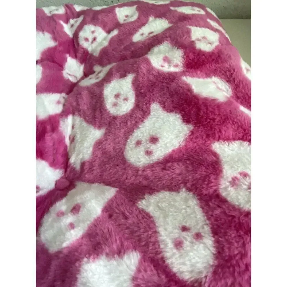 Storehouse Pink Ghosts Halloween Faux Fur Pillow Pet BED Super Soft 36 X 23” NEW